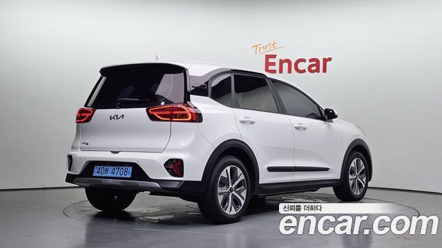 Kia Niro Air — пробег 43 030 км — фото 2 из 5