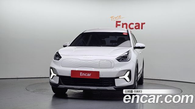 Kia Niro Air — пробег 43 030 км — фото 3 из 5