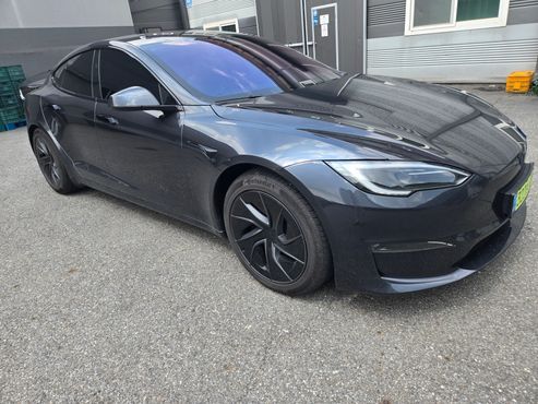 Tesla Model S AWD — пробег 8 000 км — фото 5 из 5