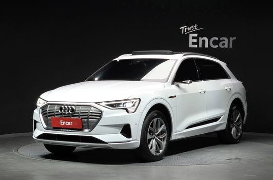 Audi e-tron 55 Quattro — пробег 98 163 км — фото 1 из 5