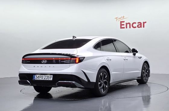 Hyundai Sonata 2.0 Exclusive — пробег 24 571 км — фото 2 из 5