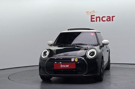 Mini Cooper 3Door Resolute Edition 3rd Gen — пробег 27 004 км — фото 3 из 5