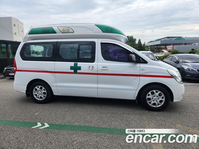 Hyundai Starex Ambulance — пробег 21 842 км — фото 3 из 5