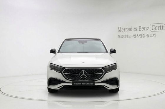 Mercedes-Benz E-Class E300 4MATIC AMG Line — пробег 2 606 км — фото 3 из 5