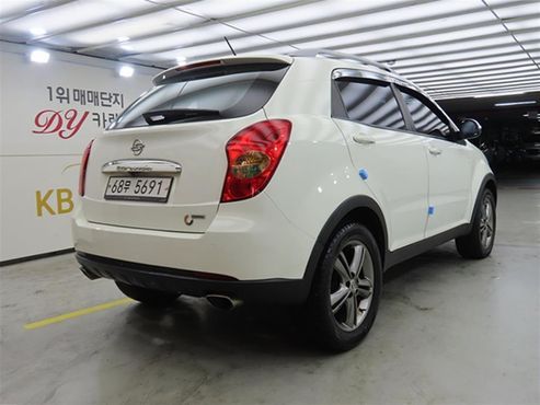 Ssangyong KORANDO Clubby 2WD Standard — пробег 117 190 км — фото 4 из 5