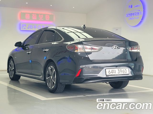 Hyundai Sonata Premium — пробег 158 000 км — фото 5 из 5