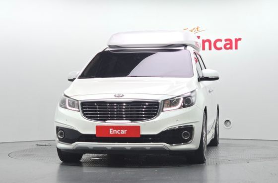 Kia Carnival 9-seater Hi-Limousine Prestige — пробег 151 139 км — фото 3 из 5