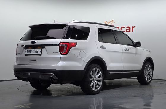 Ford Explorer 3.5 Limited 4WD 5th — пробег 82 618 км — фото 2 из 5