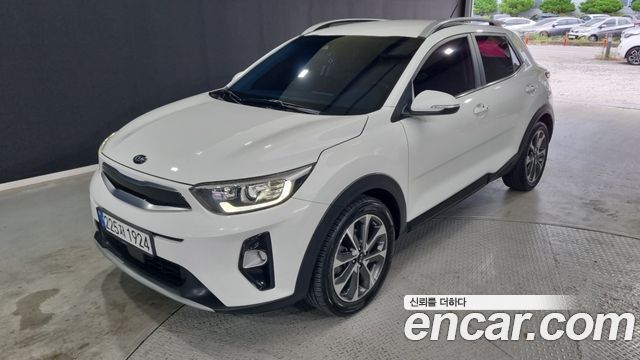 Kia Stonic из Кореи Encar