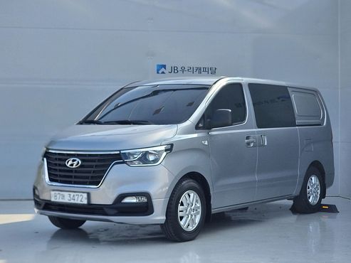 Hyundai Starex Van 5-Seater Modern — пробег 22 182 км — фото 1 из 5