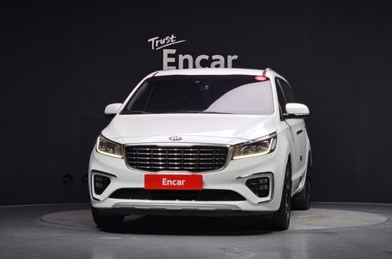 Kia Carnival 9-Seater Noblesse — пробег 75 427 км — фото 3 из 5