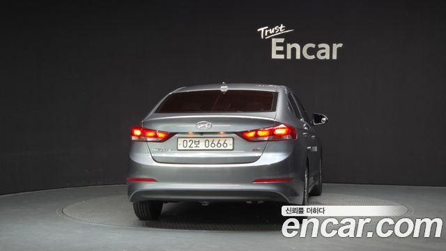 Hyundai AVANTE из Кореи Encar