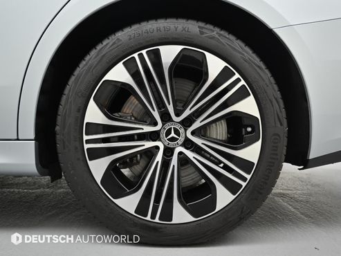 Mercedes-Benz E-Class E350e 4MATIC — пробег 14 600 км — фото 5 из 5