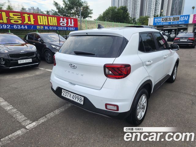 Hyundai Venue из Кореи Encar