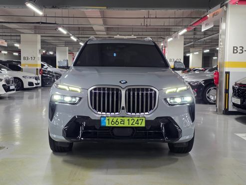 BMW X7 xDrive 40i M Sport 7STR — пробег 46 000 км — фото 2 из 5