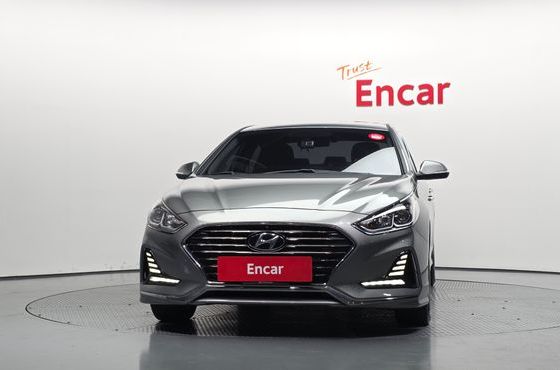 Hyundai Sonata 2.0 Smart — пробег 170 266 км — фото 3 из 5