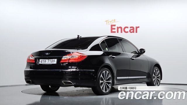 Hyundai Genesis из Кореи Encar
