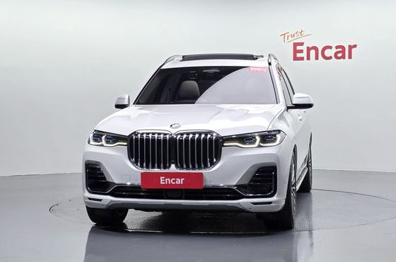BMW X7 xDrive 40d Design Pure Excellence 6-Seater — пробег 77 024 км — фото 3 из 5