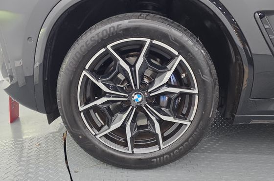 BMW X3 xDrive 20i M Sport — пробег 16 882 км — фото 5 из 5