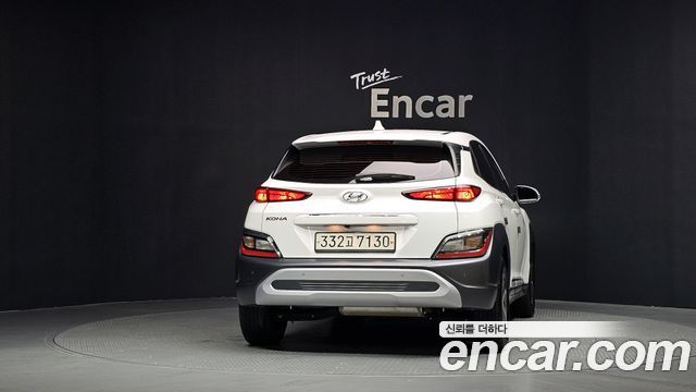 Hyundai Kona из Кореи Encar