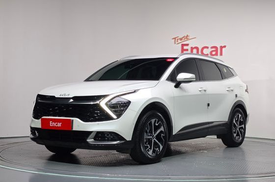 Kia Sportage Signature 2WD — пробег 28 002 км — фото 1 из 5