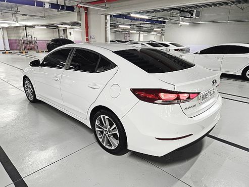 Hyundai AVANTE 1.6 GDI Value Plus — пробег 70 041 км — фото 5 из 5