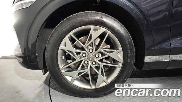 Genesis GV70 из Кореи Encar