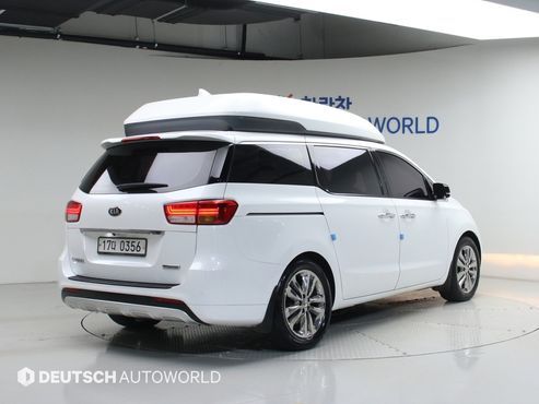 Kia Carnival 9-seater Hi-Limousine Prestige High roof — пробег 170 000 км — фото 2 из 5