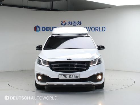 Kia Carnival 9-seater Hi-Limousine Prestige High roof — пробег 170 000 км — фото 3 из 5