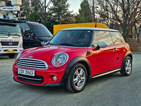 Mini Cooper SE — пробег 105 131 км — фото 1 из 5