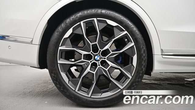 BMW X7 xDrive 40i M Sport 6STR — пробег 6 634 км — фото 5 из 5