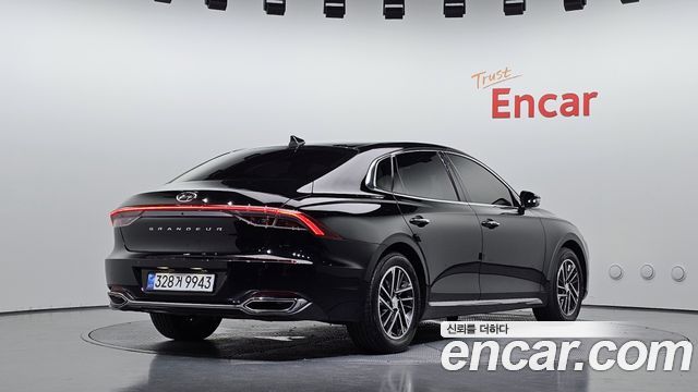 Hyundai Grandeur из Кореи Encar