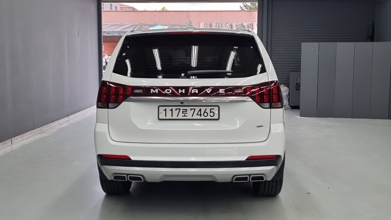 Kia Mohave Diesel 3.0 4WD 5-Seater Masters — пробег 62 156 км — фото 4 из 5