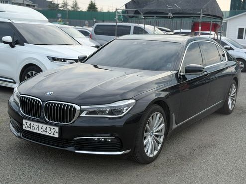 BMW 7-Series 730Ld xDrive M Sport — пробег 175 300 км — фото 1 из 5