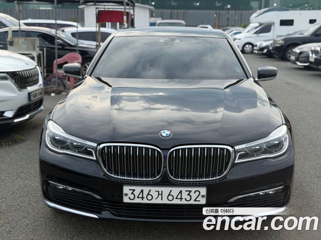 BMW 7-Series 730Ld xDrive M Sport — пробег 175 300 км — фото 3 из 5