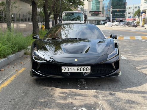 Ferrari F8 3.9 V8 — пробег 11 430 км — фото 3 из 5