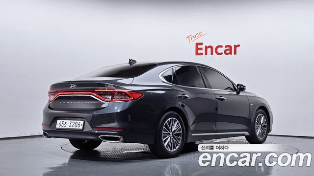Hyundai Grandeur из Кореи Encar