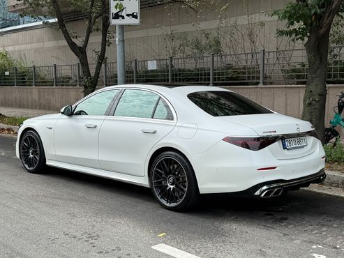 Mercedes-Benz S-Class AMG S63 E Performance 4MATIC — пробег 25 000 км — фото 2 из 5