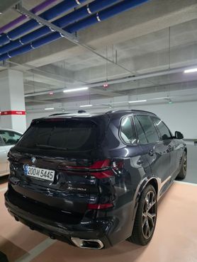BMW X5 xDrive 30d M Sport — пробег 4 900 км — фото 5 из 5