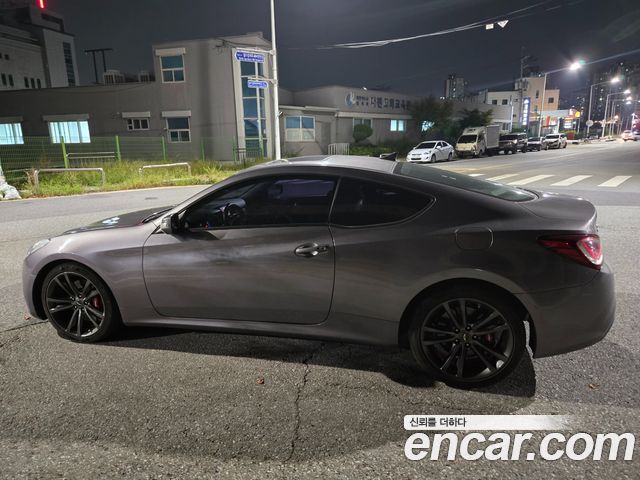 Hyundai Genesis из Кореи Encar