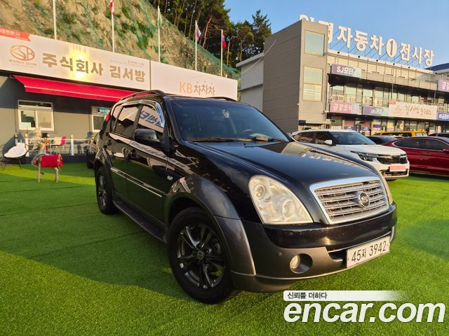 Ssangyong Rexton 2WD RX4 High Deluxe — пробег 303 736 км — фото 1 из 5
