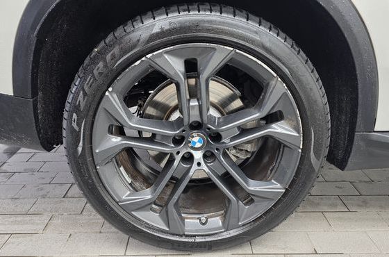 BMW X5 xDrive 40i xLine — пробег 62 682 км — фото 5 из 5