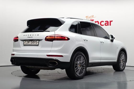 Porsche Cayenne 3.0 Diesel 958 — пробег 122 326 км — фото 2 из 5