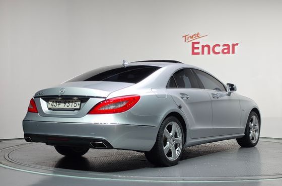 Mercedes-Benz CLS-Class CLS350 BlueEFFICIENCY — пробег 113 461 км — фото 2 из 5