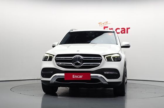 Mercedes-Benz GLE-Class GLE300d 4MATIC — пробег 136 097 км — фото 3 из 5