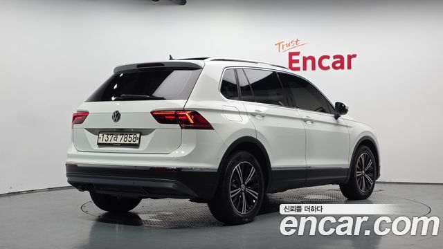 Volkswagen Tiguan из Кореи Encar