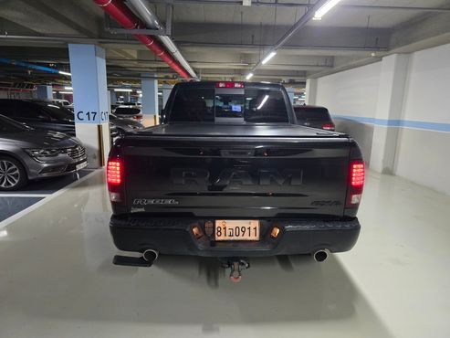 Dodge Ram Pick Up 5.7 — пробег 100 520 км — фото 2 из 5