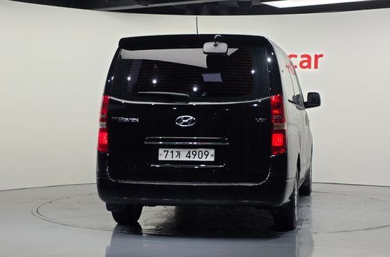 Hyundai Starex 11-Seater Wagon Modern — пробег 104 102 км — фото 4 из 5