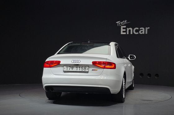 Audi A4 2.0 TDI B8 — пробег 110 720 км — фото 4 из 5