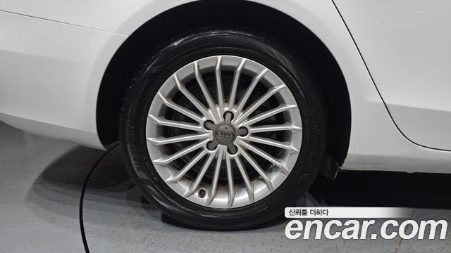 Audi A4 из Кореи Encar
